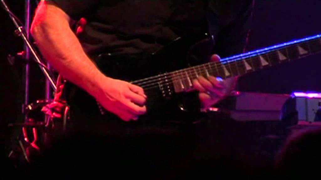 LEVERAGE - Dreamworld (live) 2007