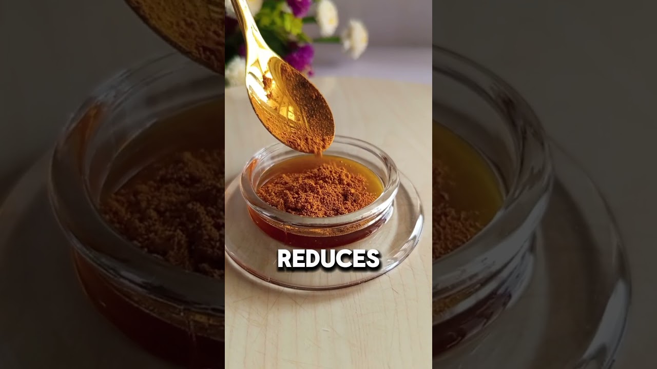DIY Turmeric & Honey Face Mask for Glowing Skin!