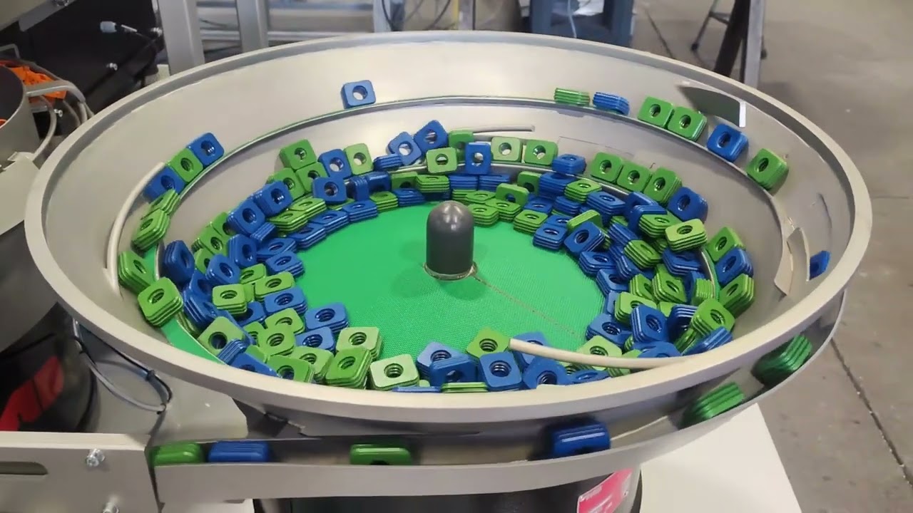 Dynamic Duo in Action: Vibratory Bowl Feeder & Vibratory In-line Feeder for Automotive Parts