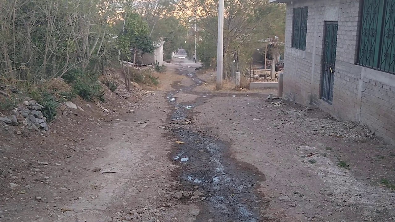 Paseando por Tlalixtaquilla de Maldonado Gro.Mexico.