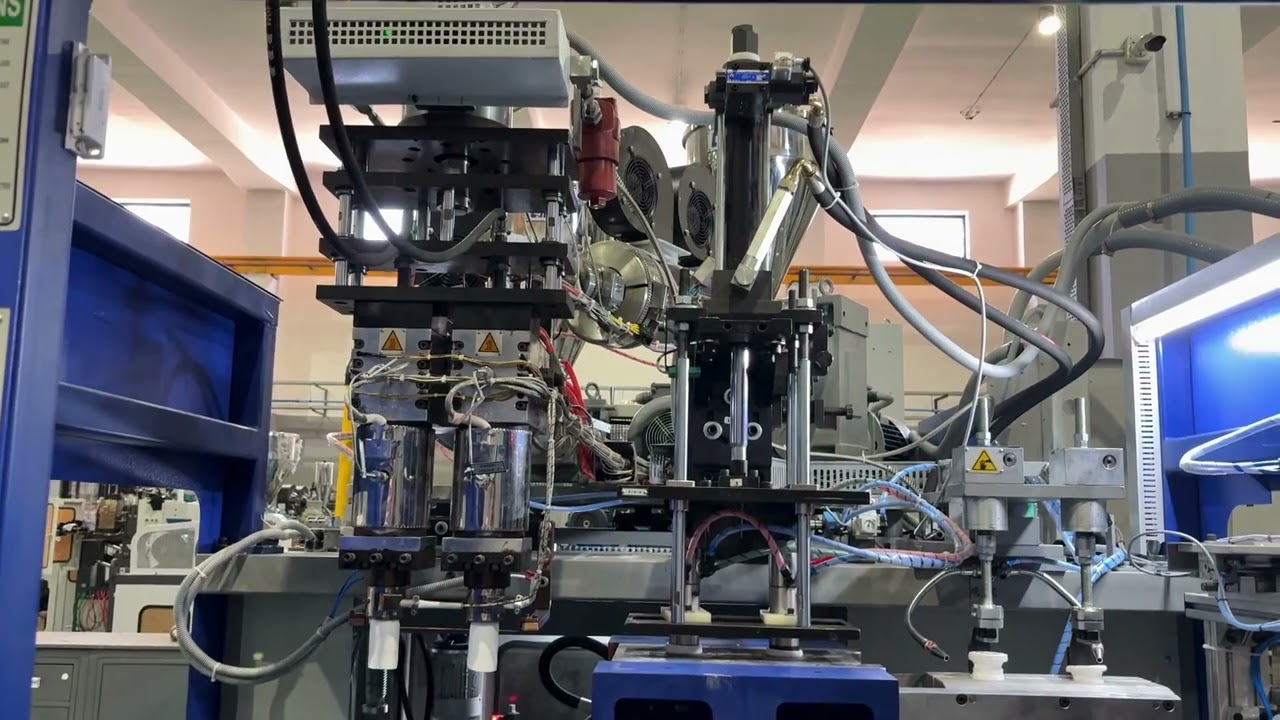 BLOW MOULDING MACHINE - CMP MODEL - 2L/1/TDH