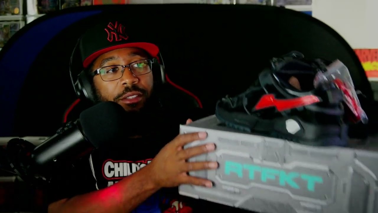 ASMR PICKED UP THE TRANFORMER SNEAKERS