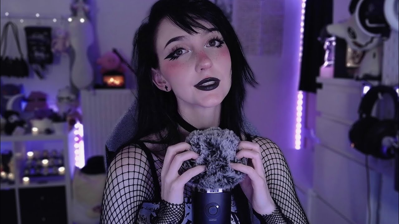 ASMR ☾ just fluffy mic scratching ☁️ fast & slow, intense & soft