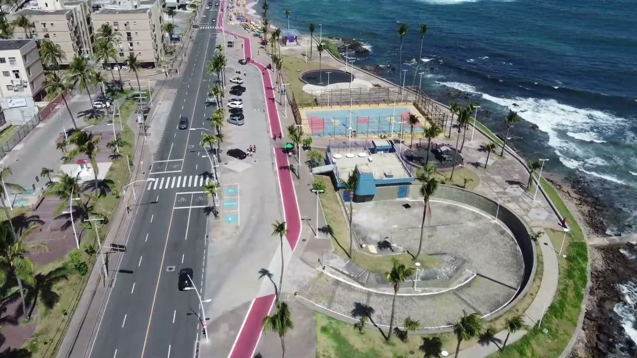Sobrevoando com o Drone DJI o Bairro de Ondina, Salvador - Bahia. (Parte 01).