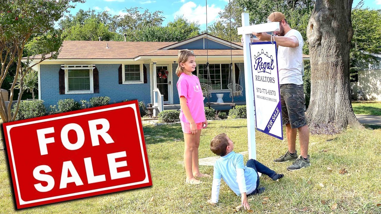 😥Selling The Blue House We Grew up in... | Sam & Nia