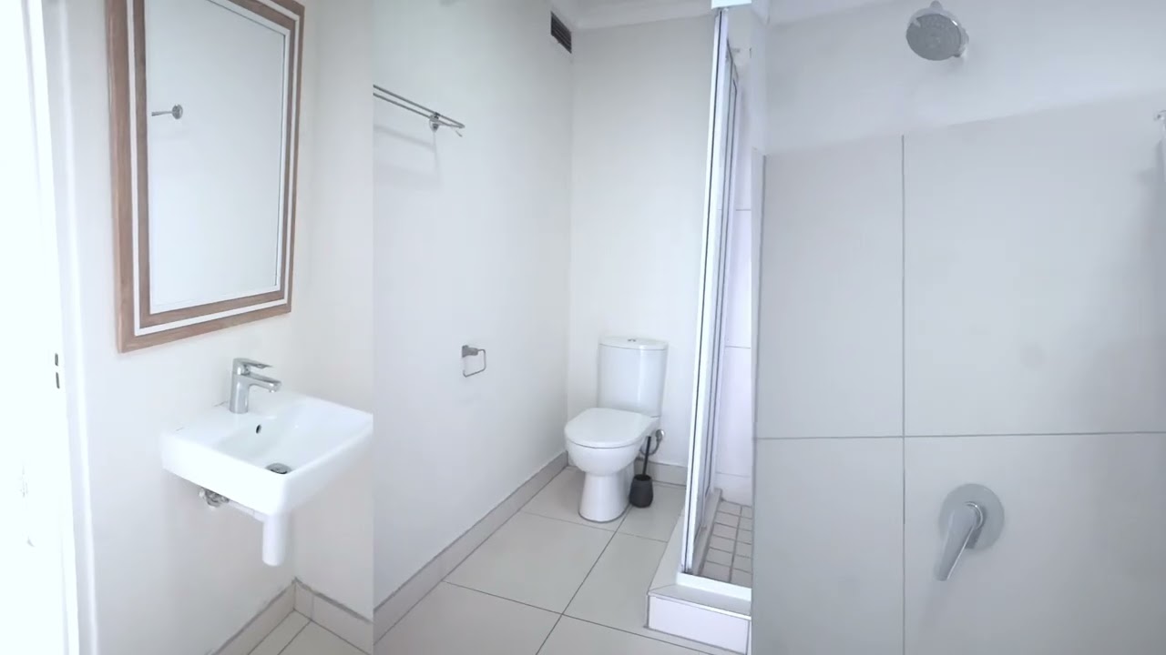 Stylish City Apartment in Chapel Towers | Renovated 2-Bedroom with Balcony in Zonnebloem