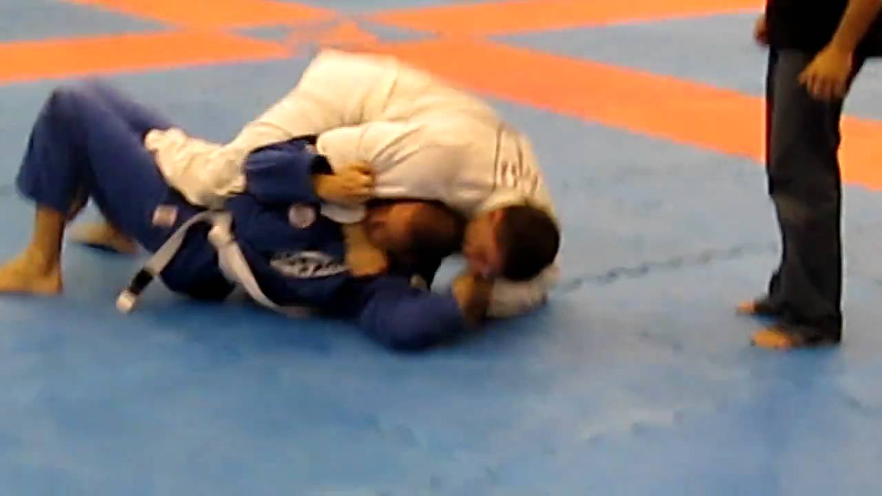LI PRIDE VII middle wieght (181lbs)quarter final match Christian Defiris Team Alpha Omega MMA