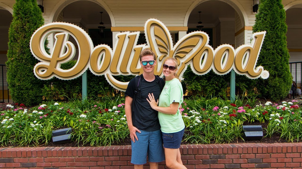 Our Day at Dollywood Including Dining Reviews (2019) Pigeon Forge Tennessee
