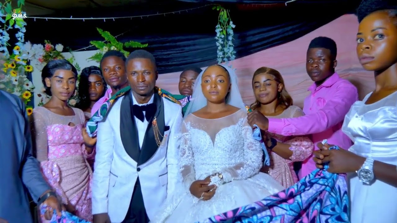 Barikiwa na Choir Dieu mon sauveur cantine SDA kananga  ukijiunga pamojanasi kwenye cheny youtube 🙏