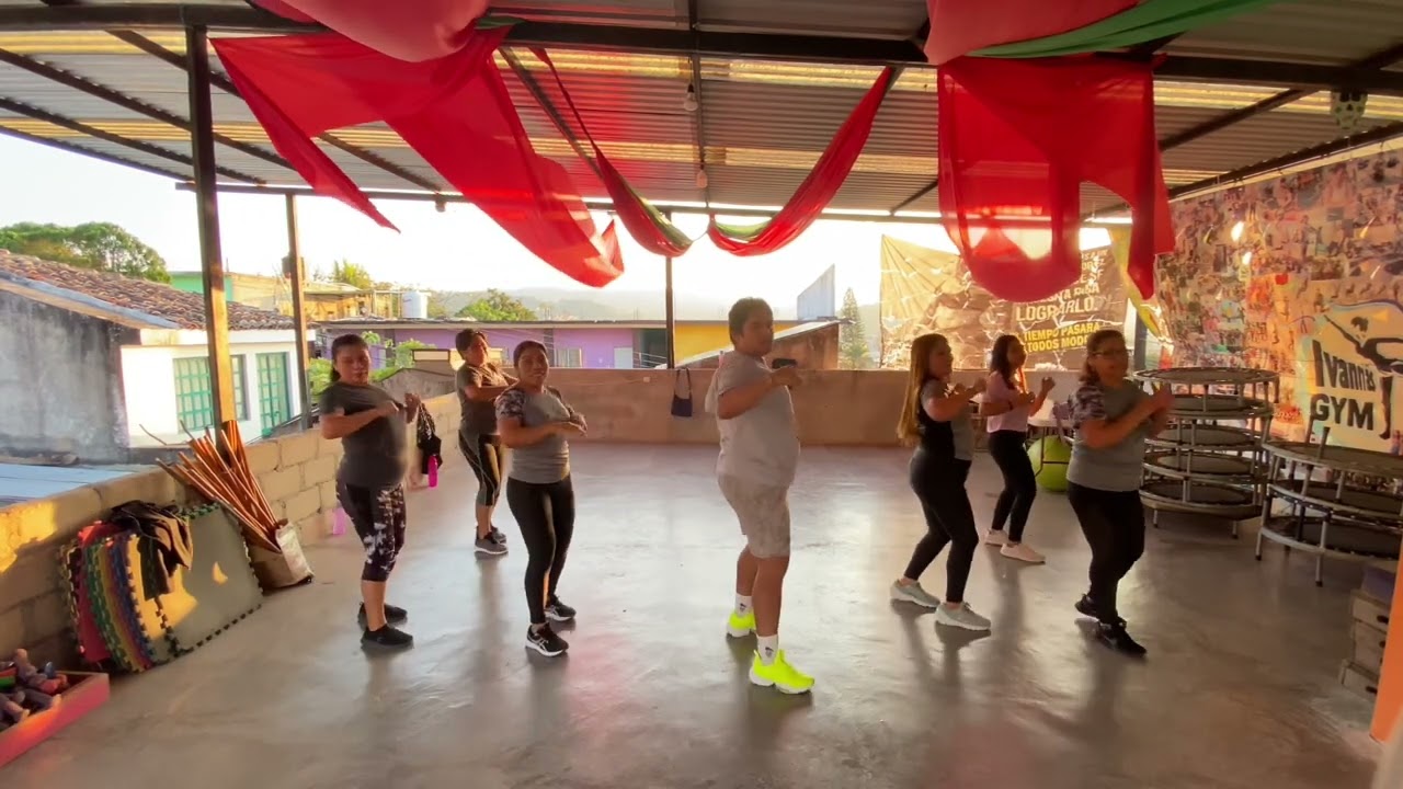 El Esqueleto | La Banda | Coreografía Nueva