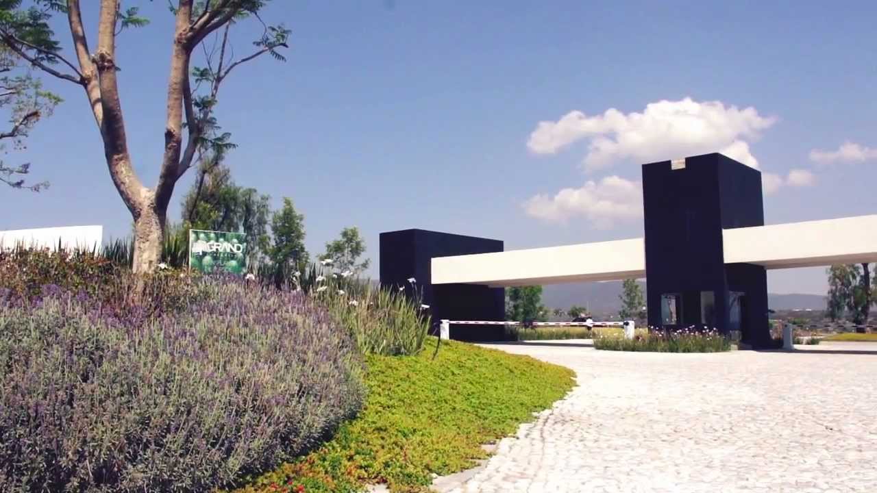 GRAND JURIQUILLA