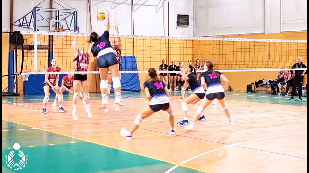 Pallavolo 18 ecc femminile - Diavoli Rosa  vs  Torneria Colombo Vero Volley Monza