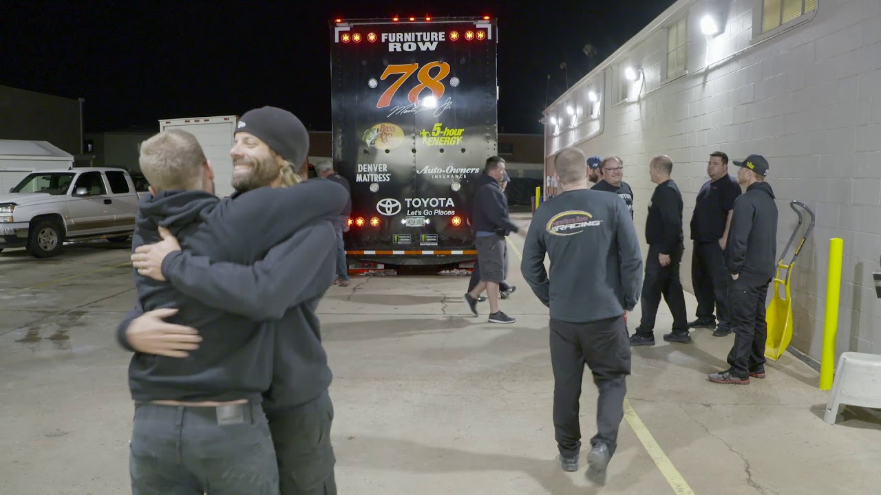 Furniture Row Racing No. 78 Hauler Leaves Denver for Homestead-Miami