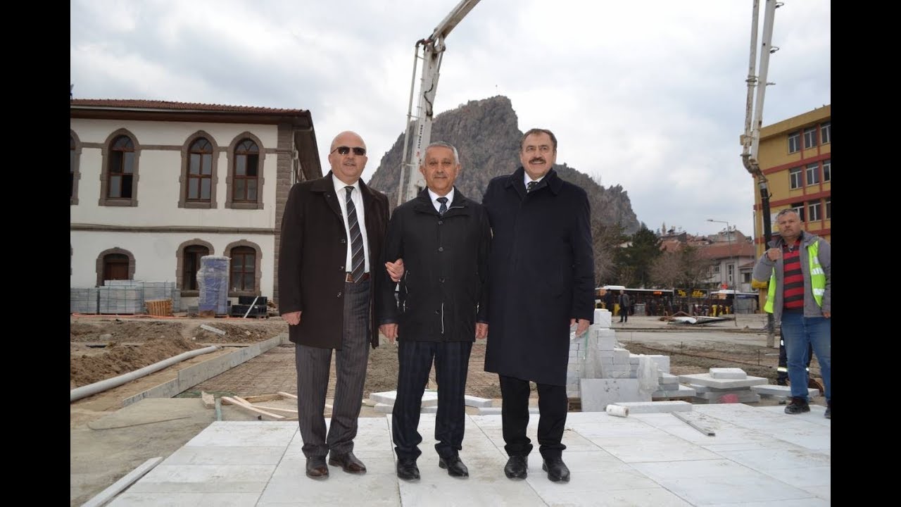 Afyonkarahisar Meydanına Kavuşuyor