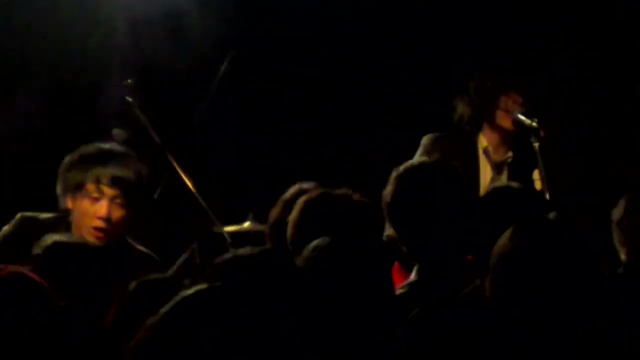 バズマザーズ『カマイタチごっこ』（2013年某日某所のライブ）４
