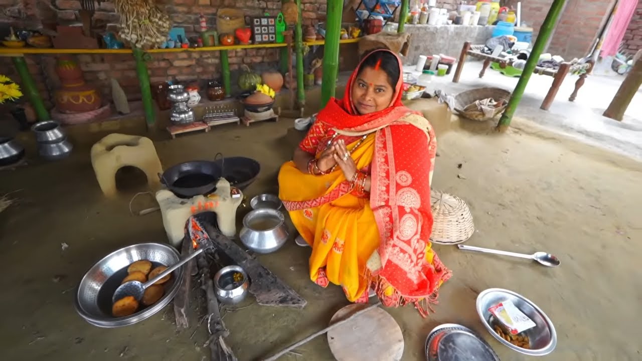 Gaon Mein Kaise Hoti Hai Saraswati Puja