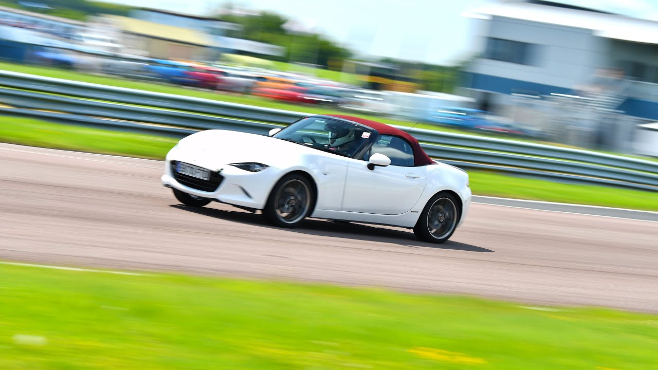 3 Laps of Thruxton in a Mazda MX5 100th year anniversary ND2 184ps
