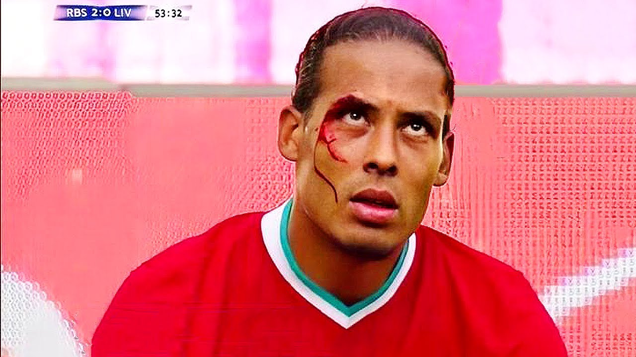 When FAMOUS Football Players FIGHT