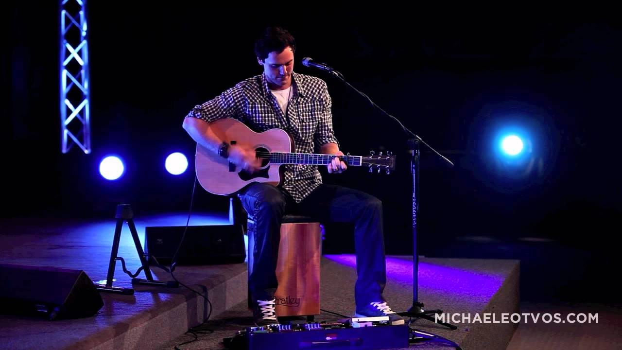 Rolling in the Deep, Adele (Cover with Looping) Michael Eotvos