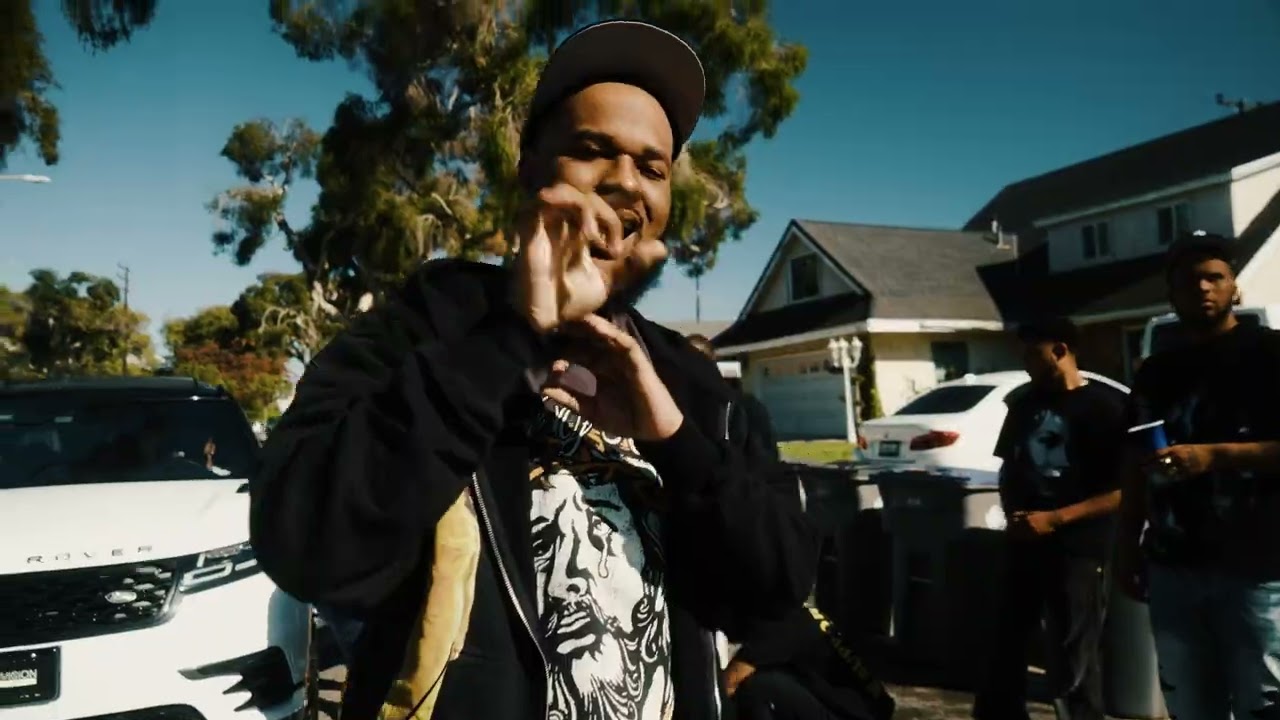 AzSwaye - RAP CAP (Official Video)