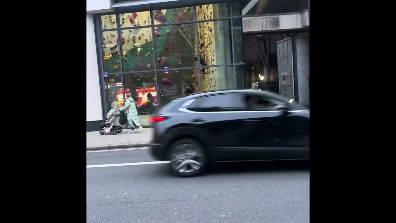 Traveling inside London UK #2 ￼
