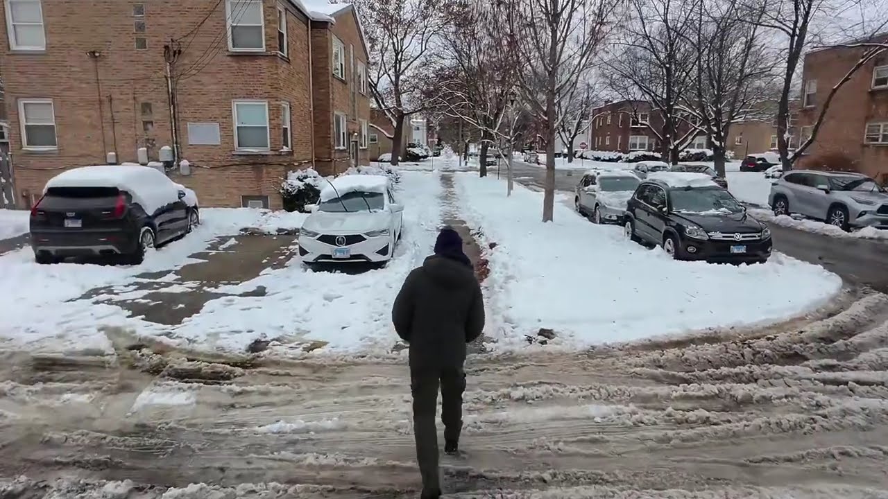 This DJI Drone Follows Me Everywhere! 🚁❄️
