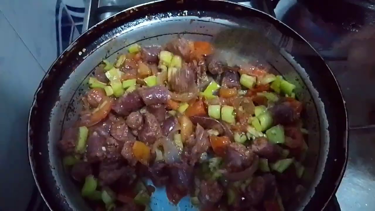 اول فيديو ليا على القناة هنعمل مع بعض سدق بالبصل والطماطم ❤️❤️🥰😇