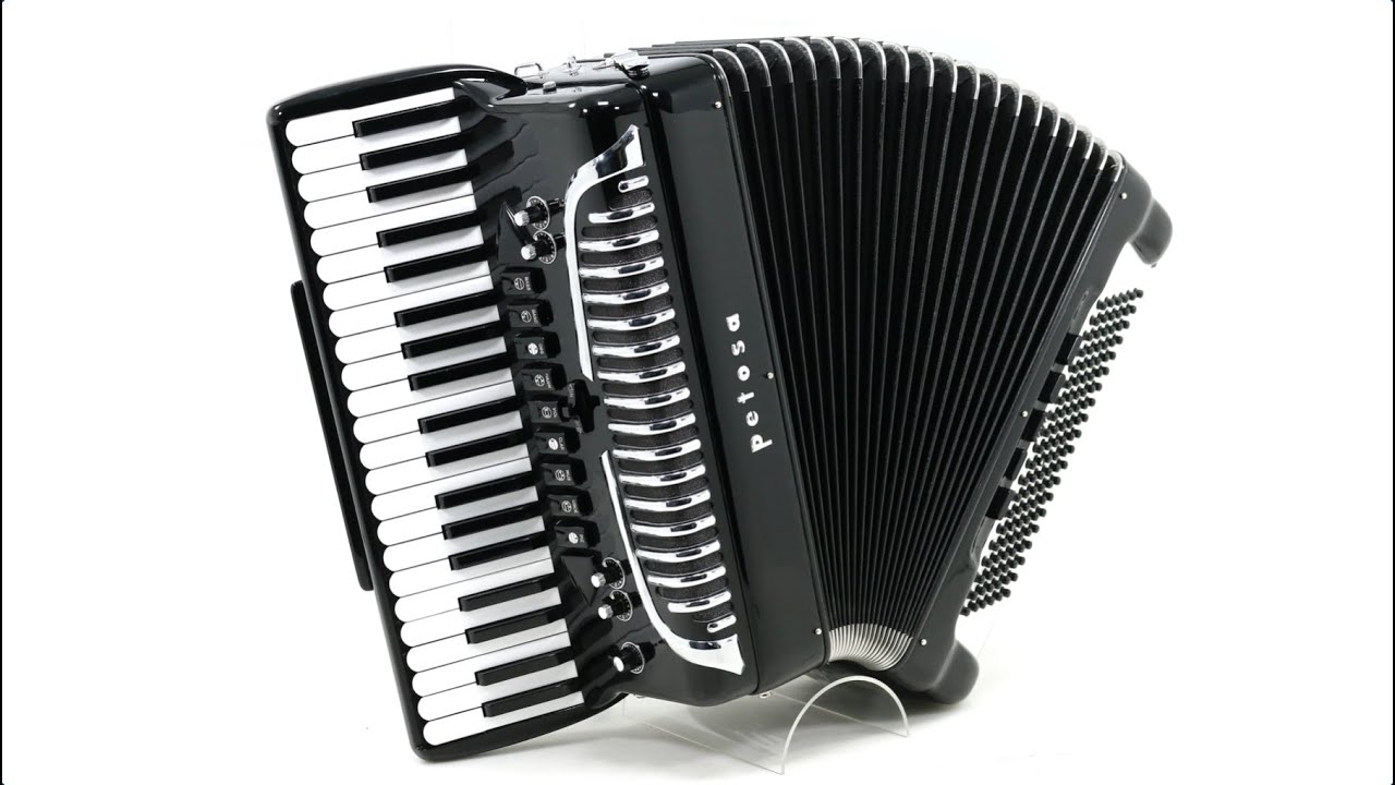 Certified Pre-owned Accordion:  petosa AM-1400 (19 1/2
