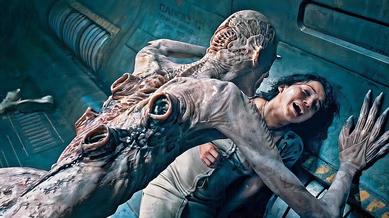 While A Group Of Friends Scavenges A Space Station, They Come Face To Face With An Apex Predator!!