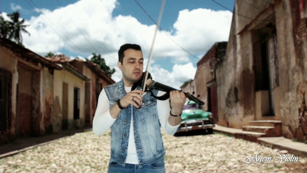 Luis Fonsi ft. Daddy Yankee-