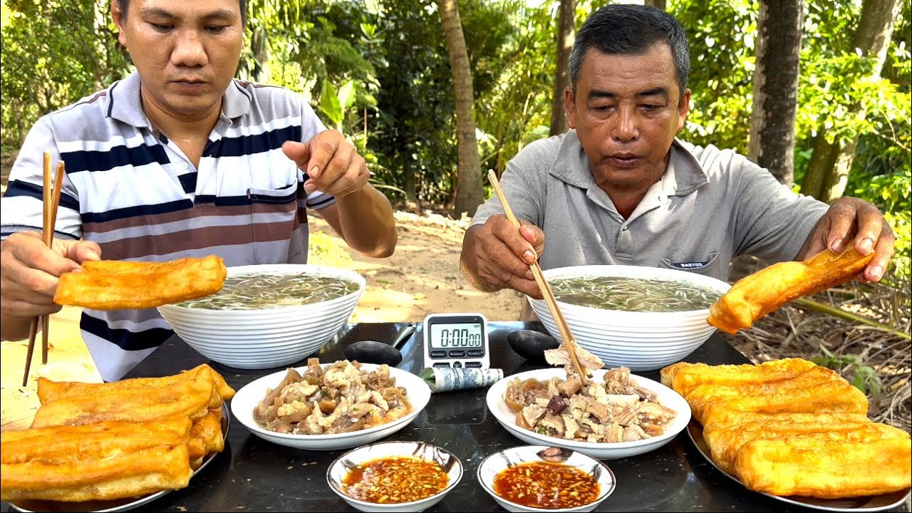 Trận Đấu Khó Tin Nhất 12 Phút Ăn 6 Ký Cháo Mắt.Bò 10 Cái Cháo Quẩy | ATN