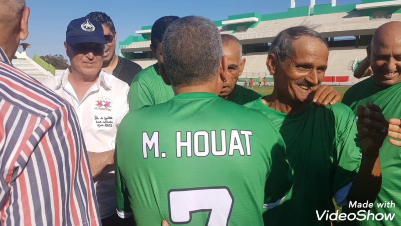 صور من الحفل التكريمي للاعب السابق للنادي القنيطري مصطفى الحوات