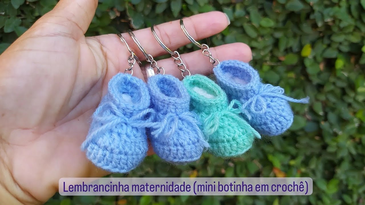 Lembrancinha maternidade (mini botinha em crochê)