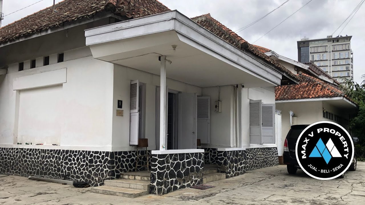 Di jual rumah Heritage bandung terawat terletak di pusat kota bandung sayap jalan riau bandung