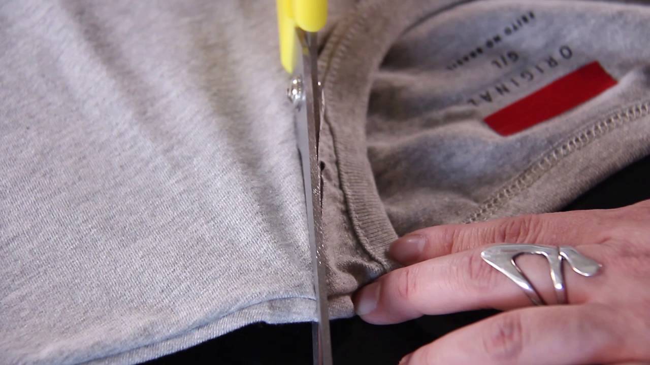 Fa&ccedil;a em casa: transforme sua camiseta b&aacute;sica em um colete despojado