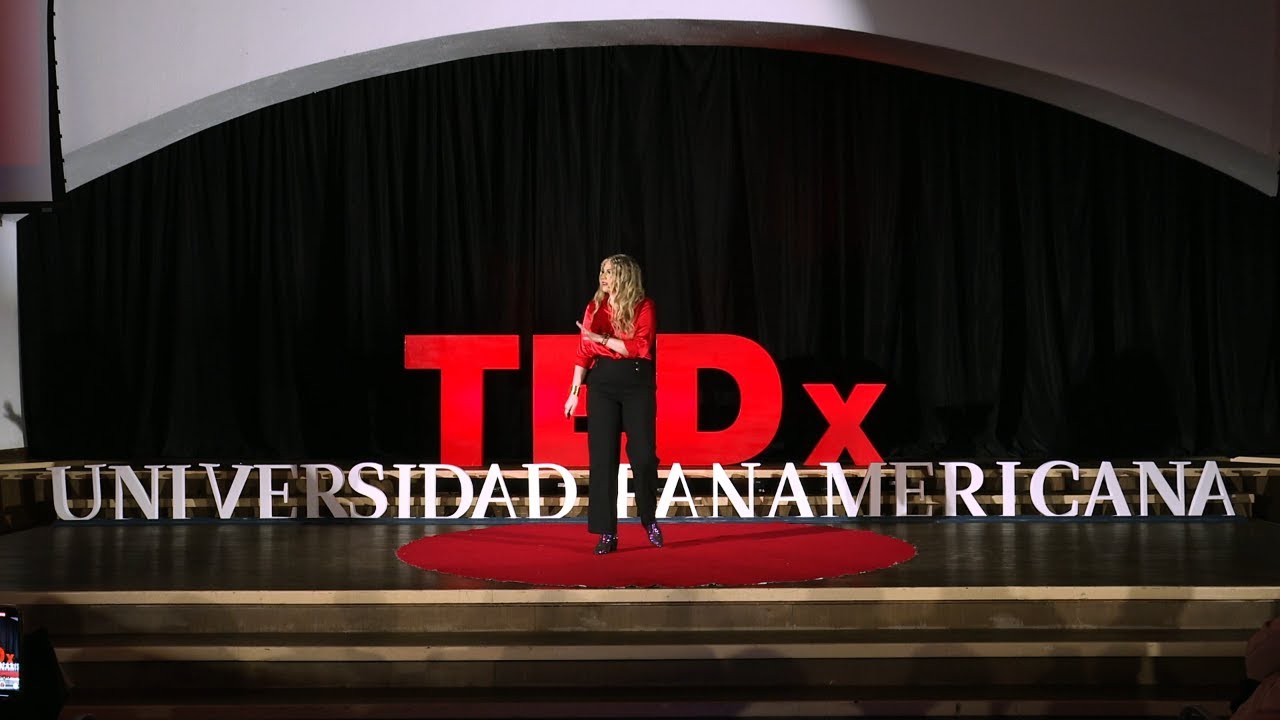 El poder de los colores  | Stephanie Barquet Nemer | TEDxUniversidad Panamericana