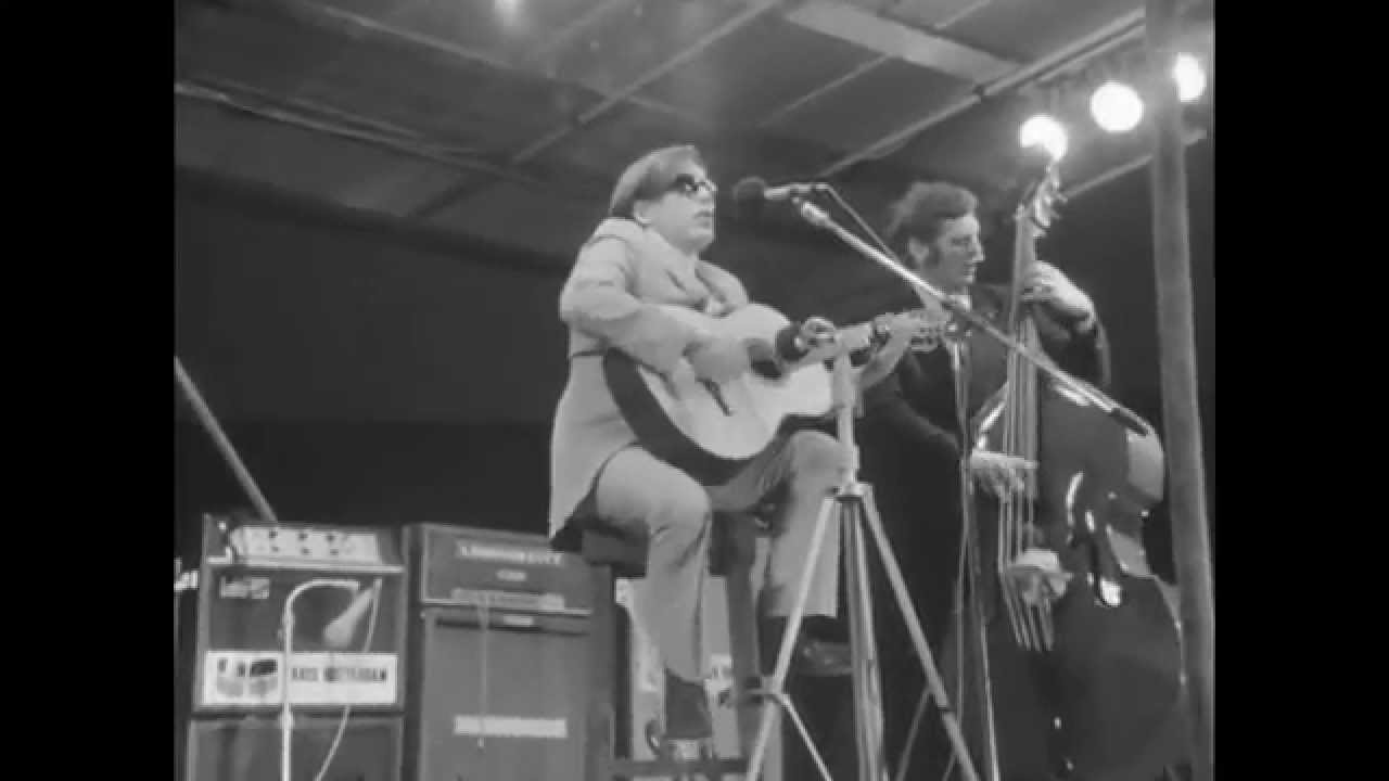 Beatles - DayTripper - JOSE FELICIANO Live