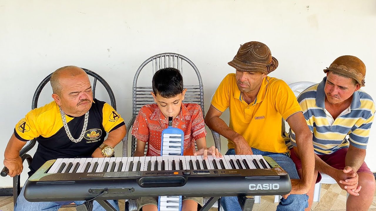 PILILIU SE EMOCIONOU COM ESSE GAROTO