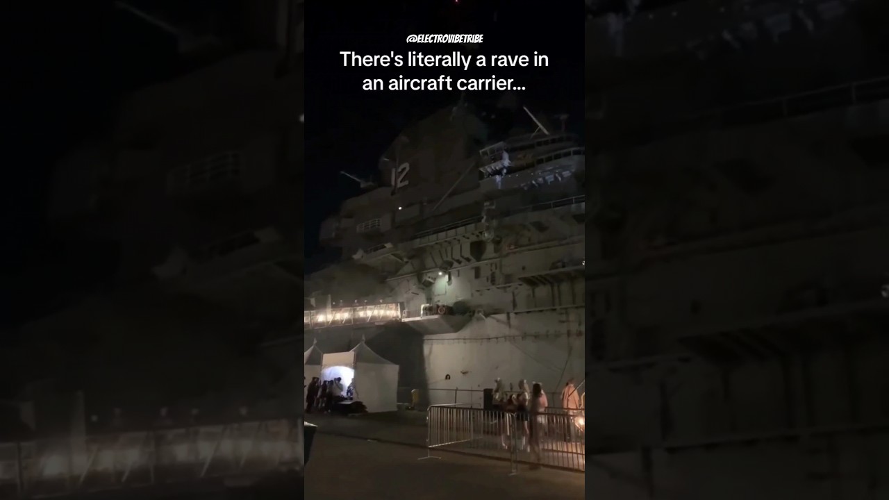 Aircraft carrier Rave 🫡 #shorts #rave #techno #aircraftcarrier #hardtechno #technolovers