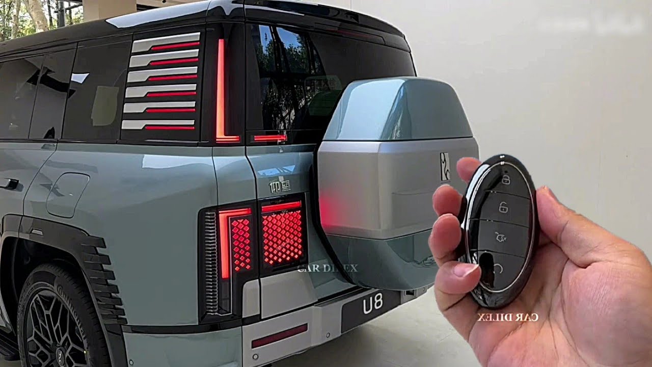 Sound by 2023 YangWang U8 - Interior & Exterior | WalkAround 🇨🇳
