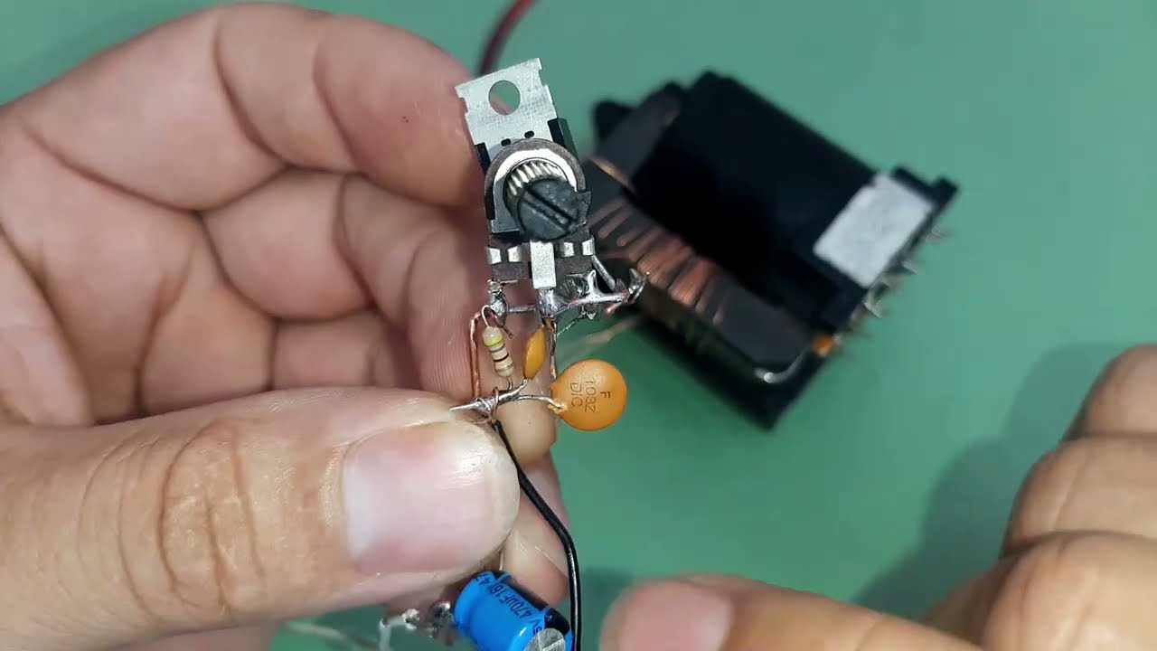 Eletrificador de Cercas 12V para usar com Baterias
