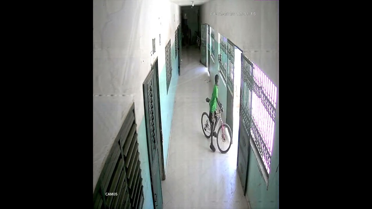 Lii doyna waar ! Ay Xaley yu ndaw di def lii !