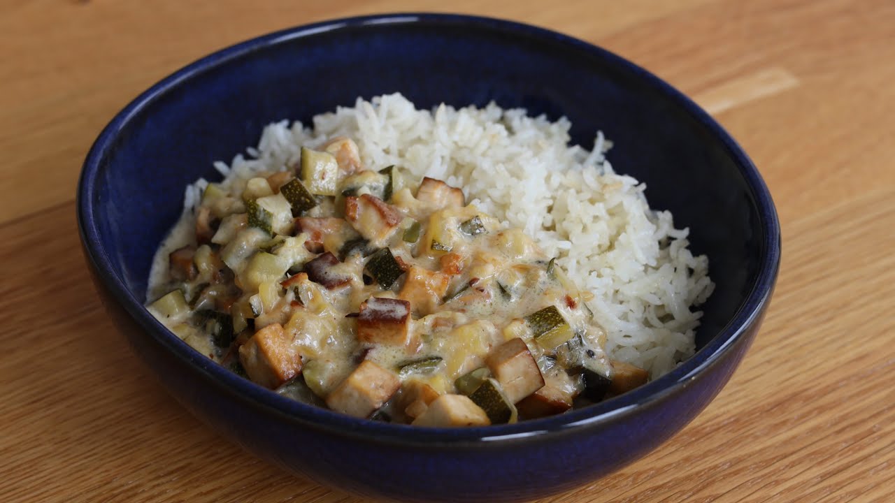 Umak sa tikvicama i dimljenim tofuom