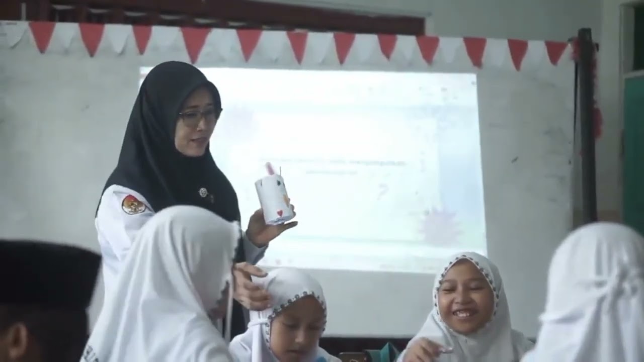 VIDEO UKIN PPG DALJAB BATCH 4.LPTK UIN ANTASARI BANJARMASIN TAHUN 2025.  Seni rupa limbah plastik 