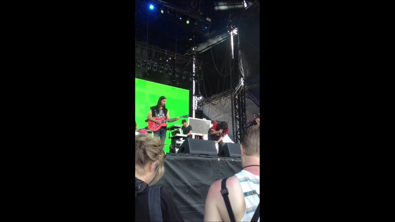 Dare I Care (Arabic Jam) Julian Casablancas and the Voidz