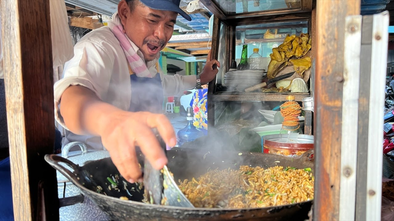 CAK KARTOLO JUALAN NASI GORENG JAWA!!