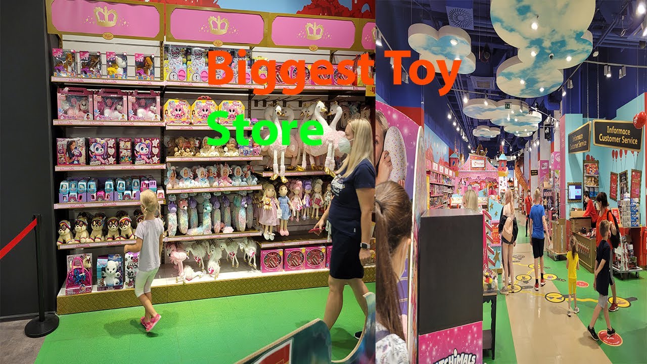 A visit to biggest toy store in Prague.