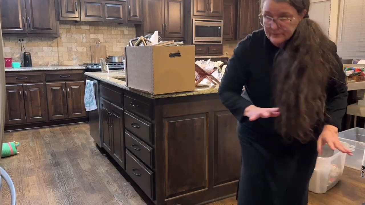 #kitchen #spring #reset LIFE OF A #vintage #Decor #reseller 