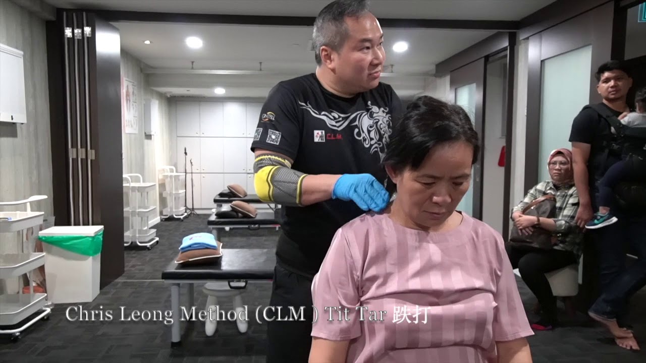 Jan 2020-他從香港一路來马来西亚，並且他有腰背疼痛 He came all the way from Hong Kong and he has lower back problem