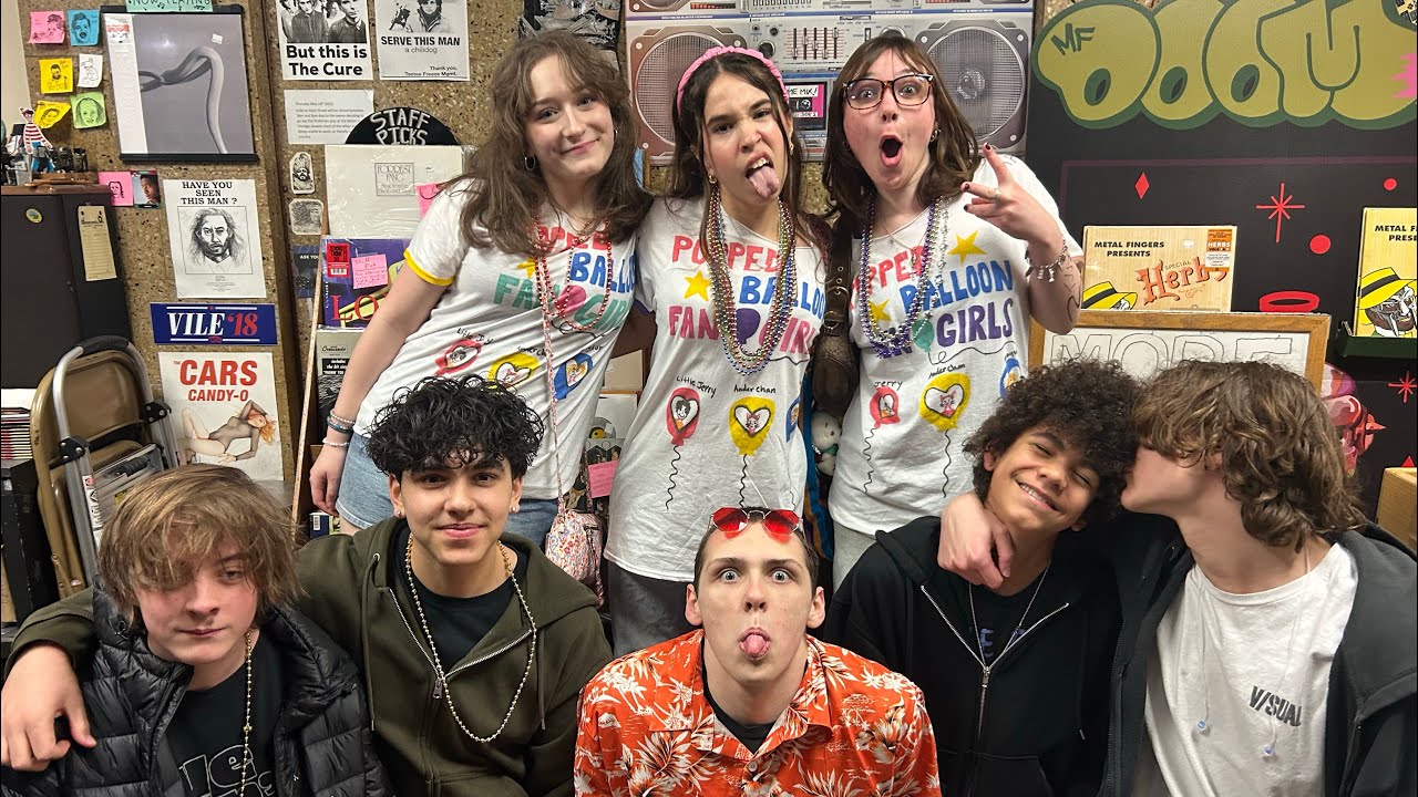 girls go places (SUPER CRAZY) 